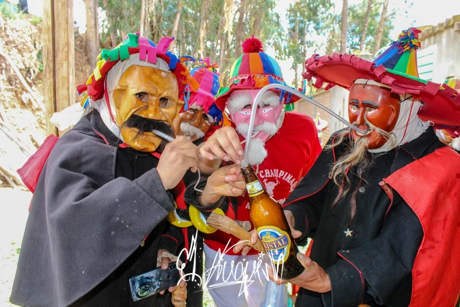 DANZA DE LOS AUQUISH ANTAPAMPA AWKISH HUACHAC MANZANARES CHAMBARA